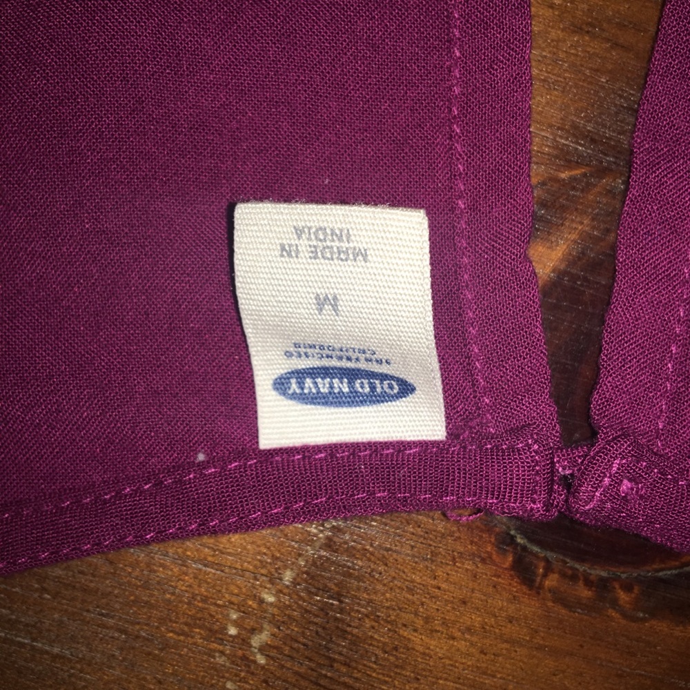 Old Navy Top-M - Picture 6 of 6